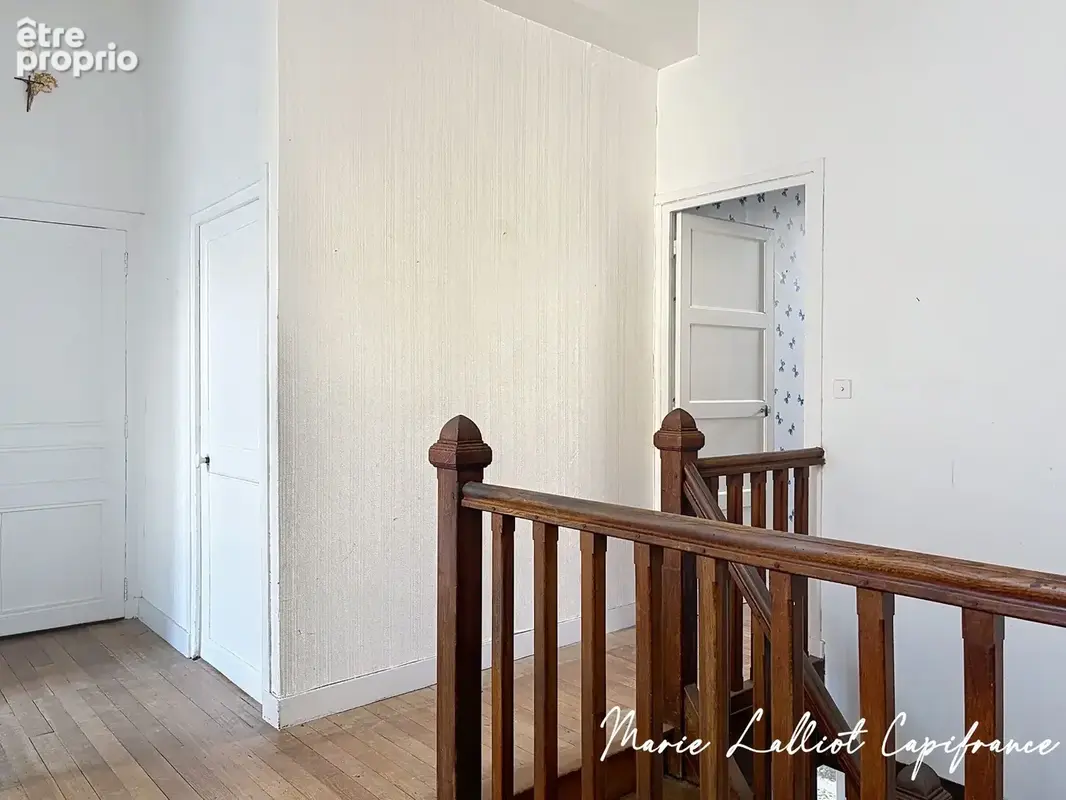 Maison à vendre 9 pièces, Pithiviers Centre, 5 chambres, Petite cour, Logement indépendant - photo 14