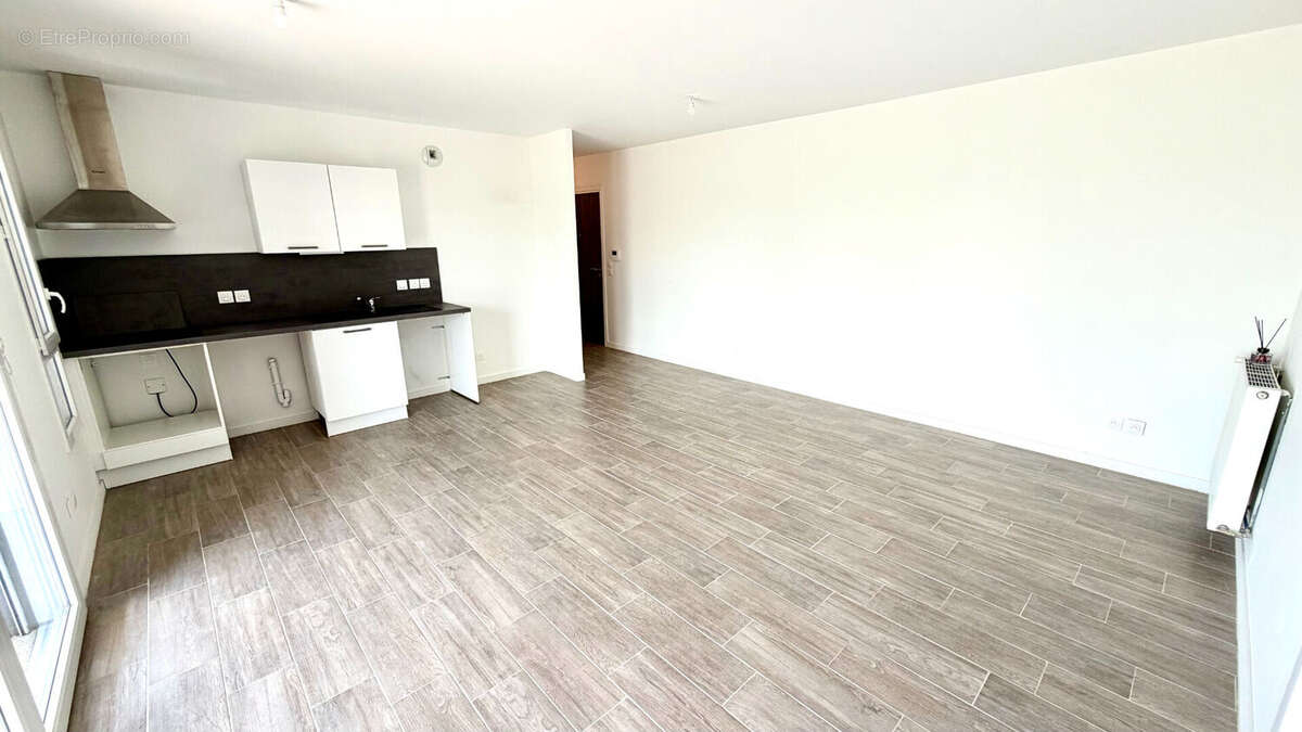 Appartement  résidentiel de type T2 avec terrasse et parking sécurisé en sous sol. - photo 3