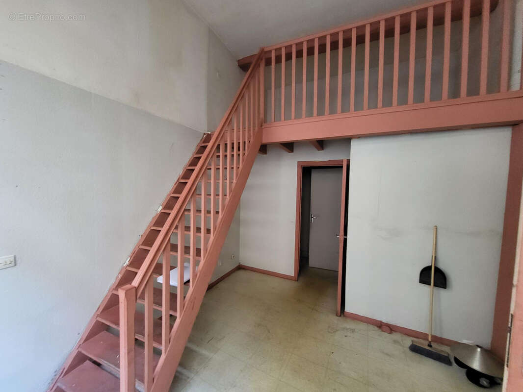 Appartement 93 m² à Saint-Etienne  - photo 13