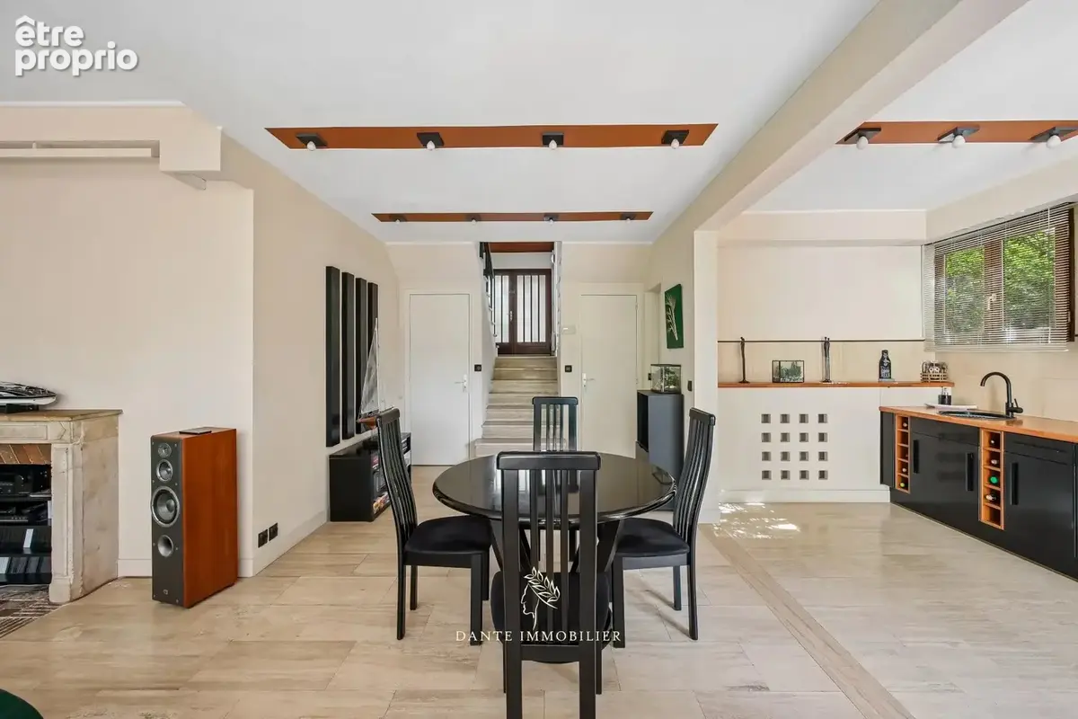 Maison d’architecte familiale avec jardin, terrasses et vue dégagée - photo 7
