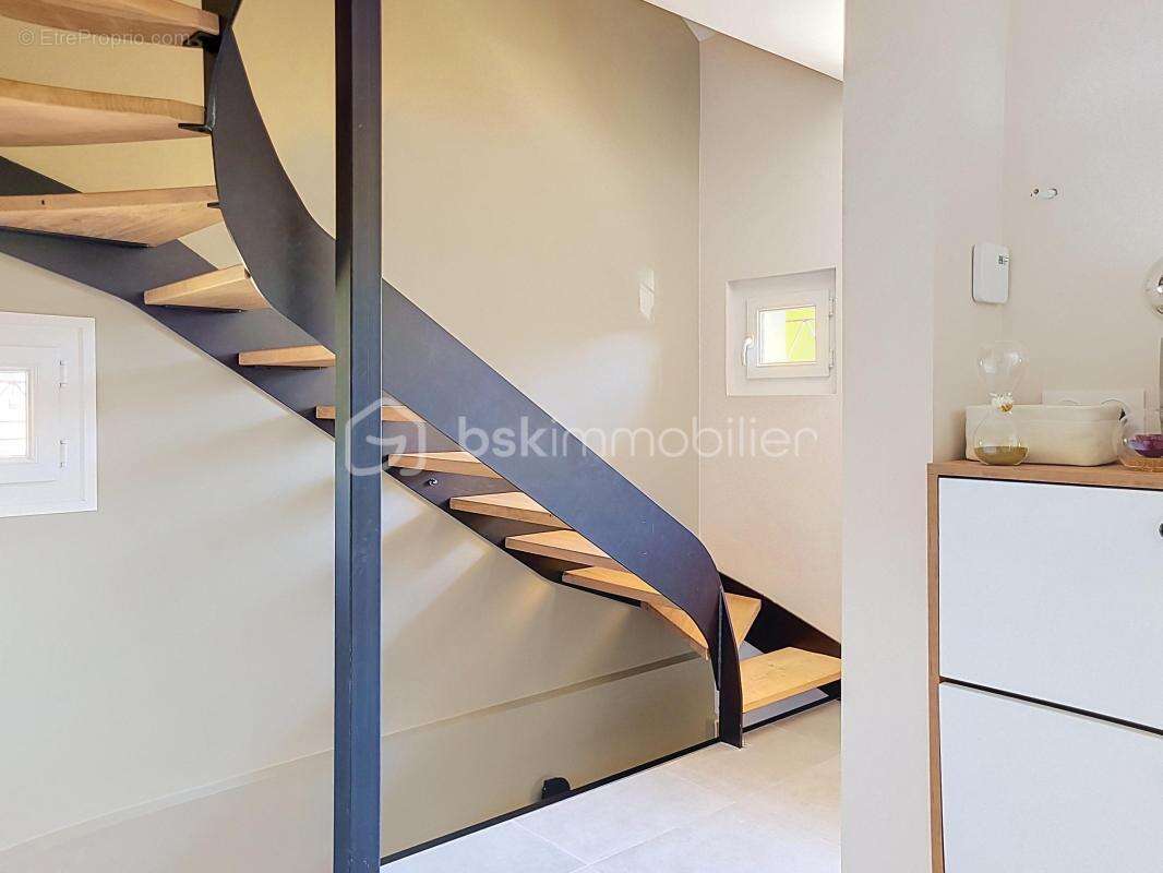 Maison 121 m² à Dole  - photo 2