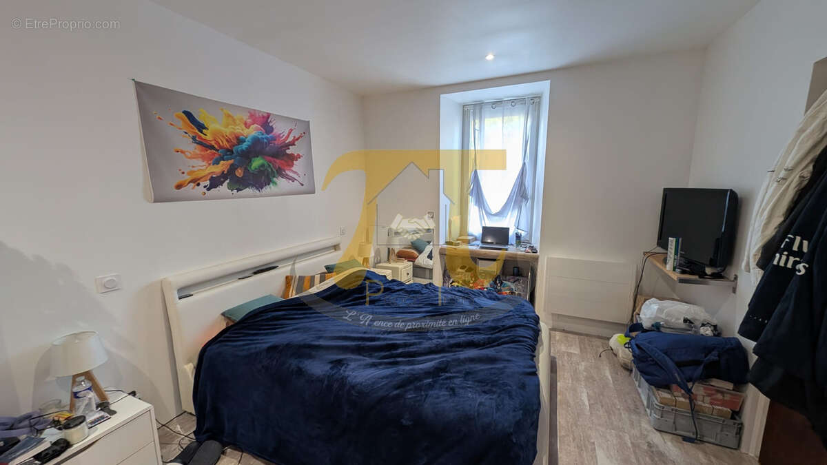 AURIAC-SUR-VENDINELLE   Grande maison familiale rénovée avec 5 chambres - photo 6