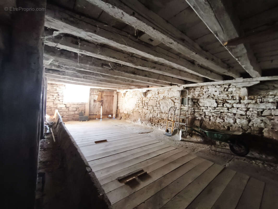 Maison à ARANC