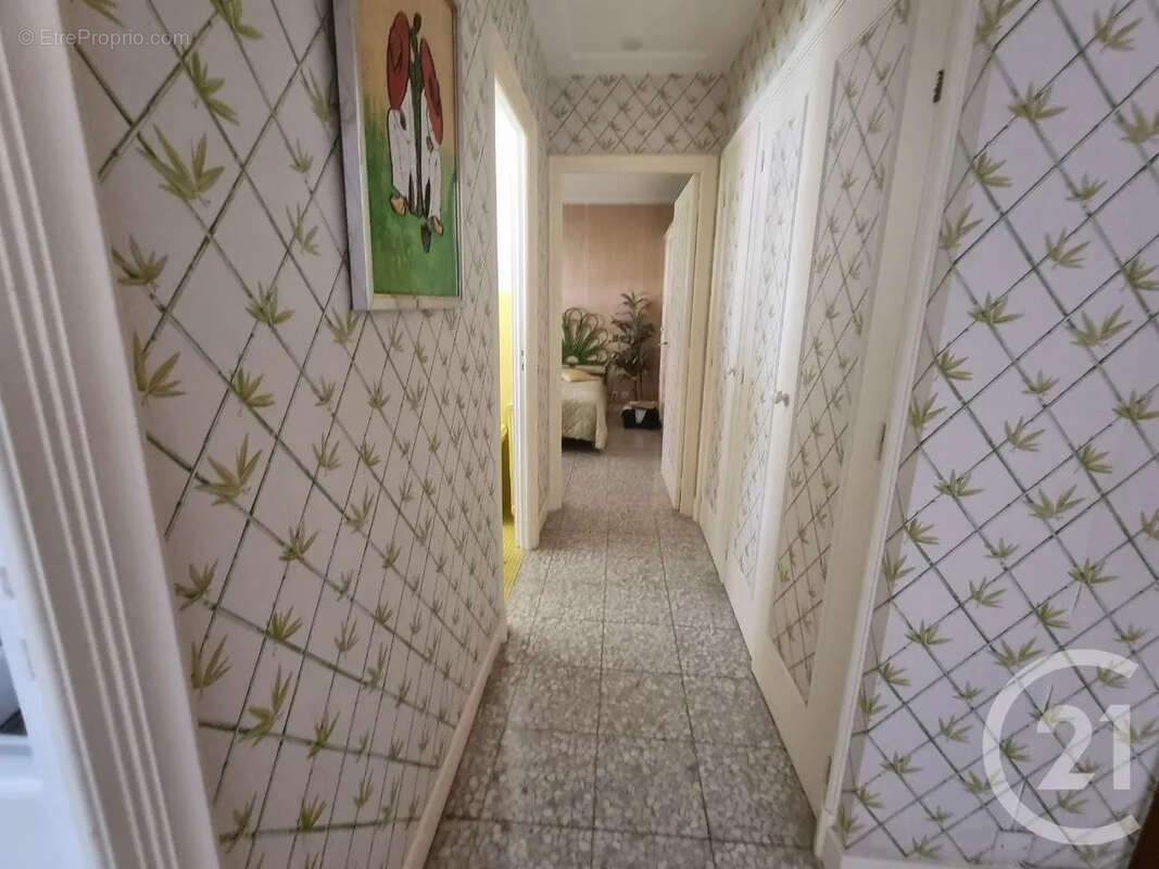 Appartement 52 m² à Roquebrune-Cap-Martin  - photo 9