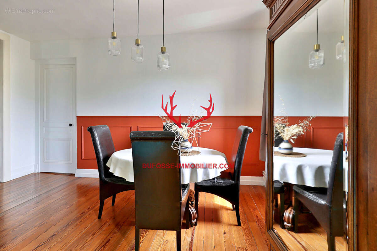 Appartement à SAINT-GENIS-LAVAL
