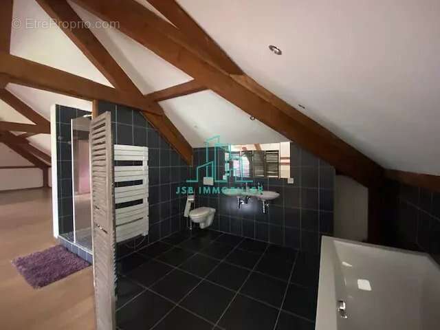Maison à SAINTE-HELENE-SUR-ISERE