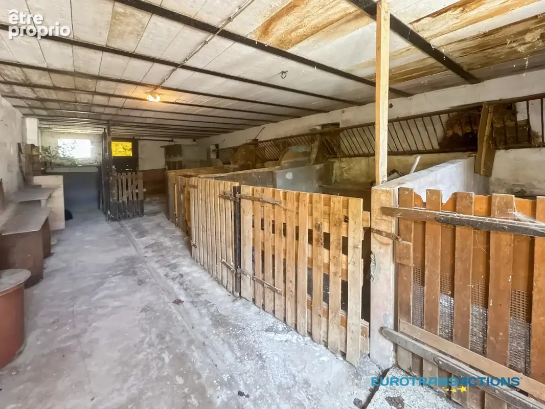 Corps de ferme authentique de 130 m² avec granges, boxes à chevaux sur 33,72 ares de terrain– Niederlauterbach - photo 10