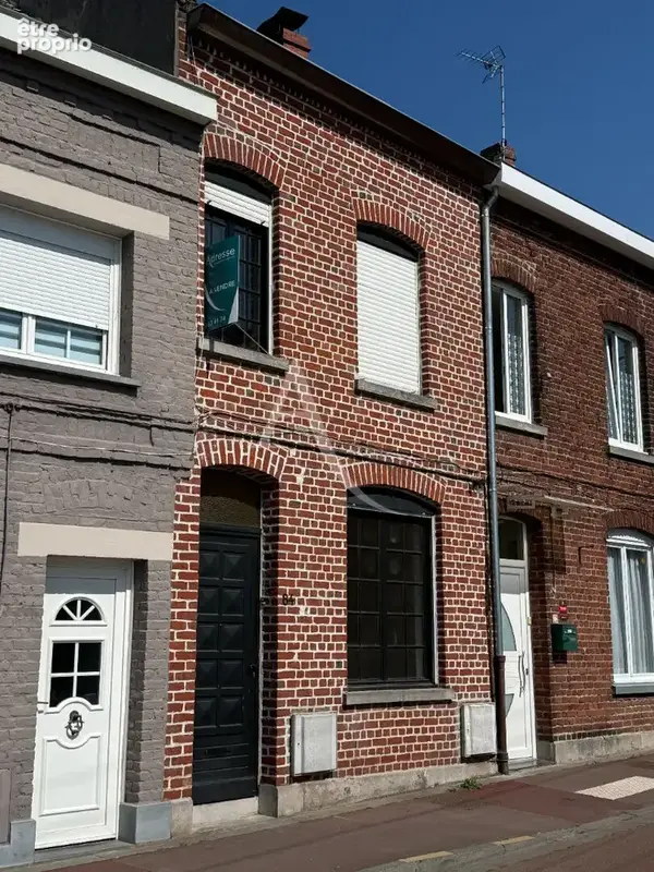 Maison à NEUVILLE-EN-FERRAIN