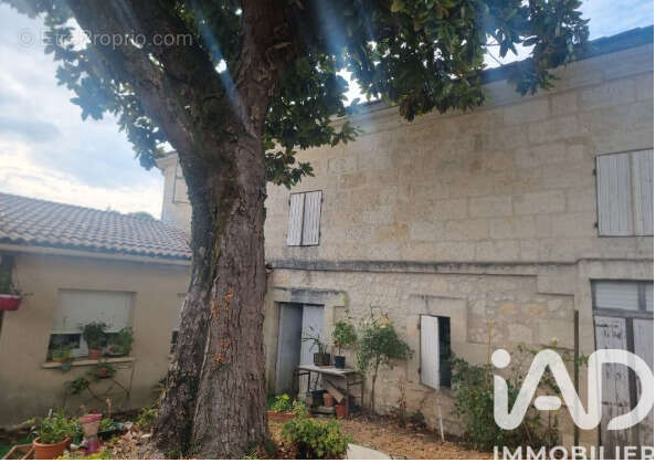 Photo 2 - Maison à MONTLIEU-LA-GARDE