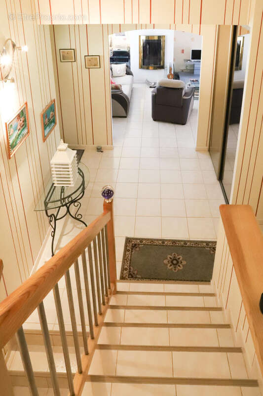 Maison à VAUX-SUR-MER