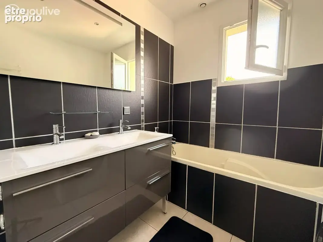 Coup de cœur assuré : maison contemporaine de plain-pied, pièce de vie cathédrale – Néville – 299 000 € HAI - photo 24