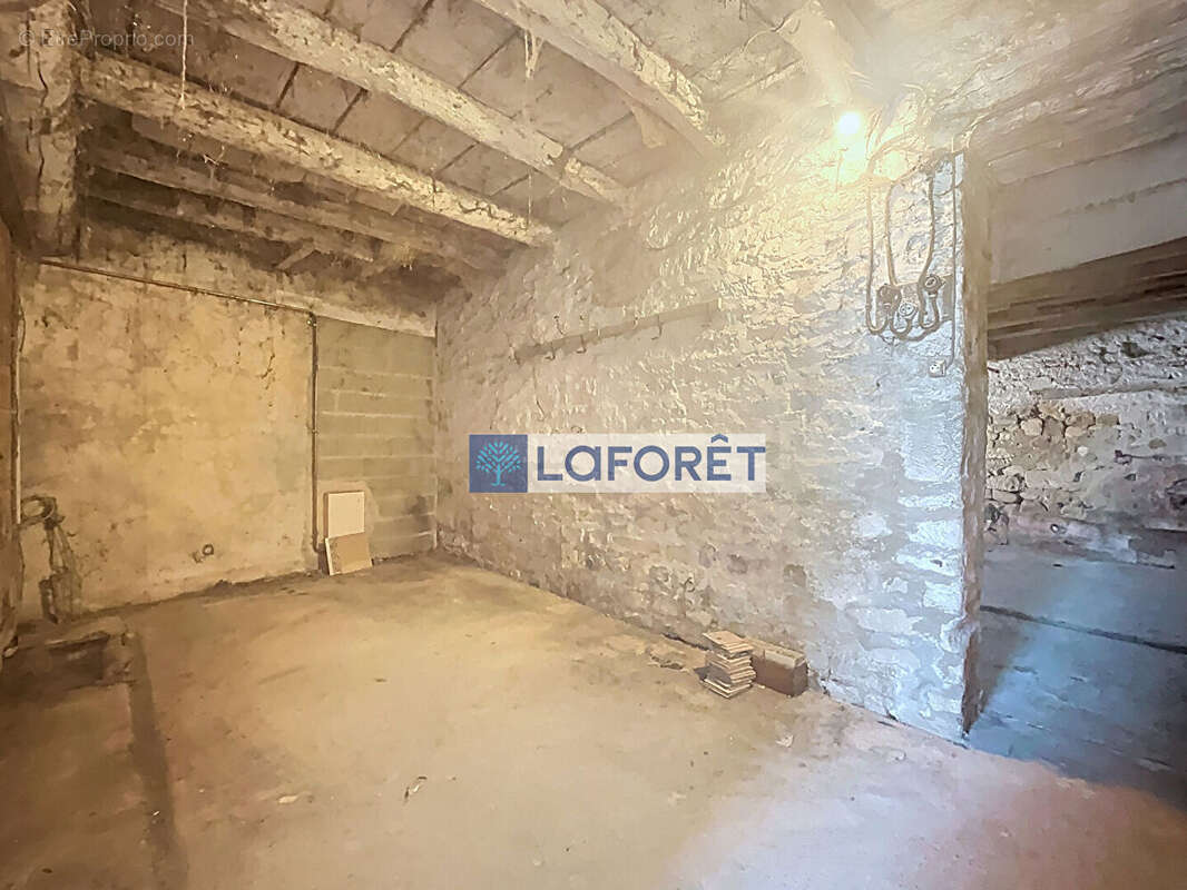 Parking à VECQUEVILLE