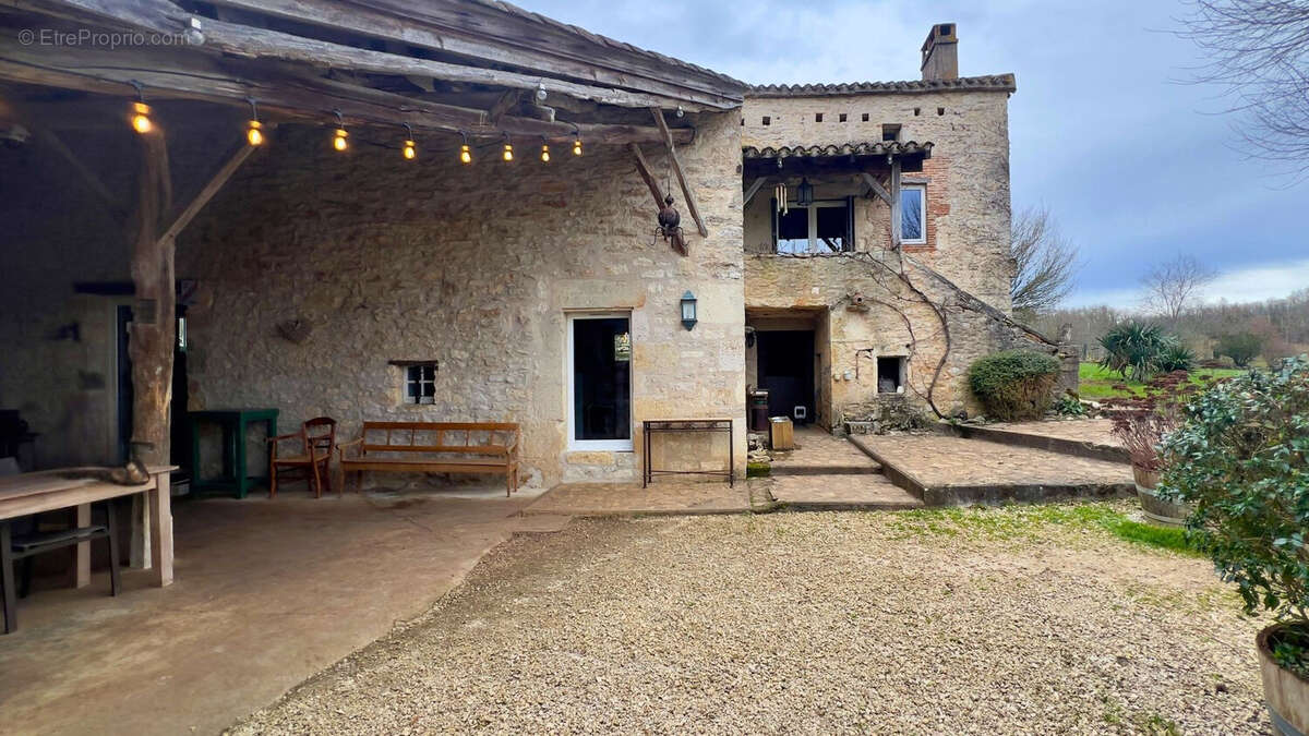 Maison à VILLENEUVE-SUR-LOT