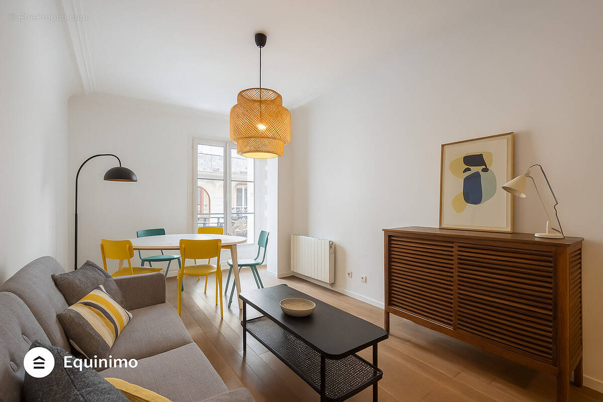 Appartement à PARIS-18E