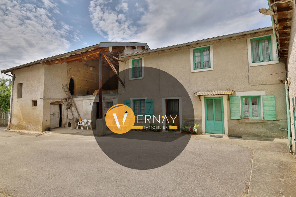 Maison à SAINT-JUST-CHALEYSSIN