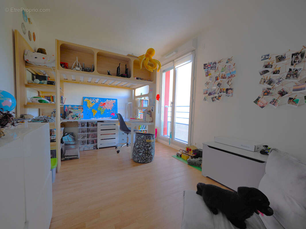 Appartement à ROMAINVILLE