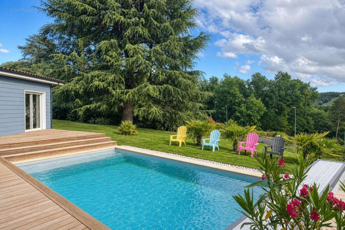 Maison à COULOUNIEIX-CHAMIERS