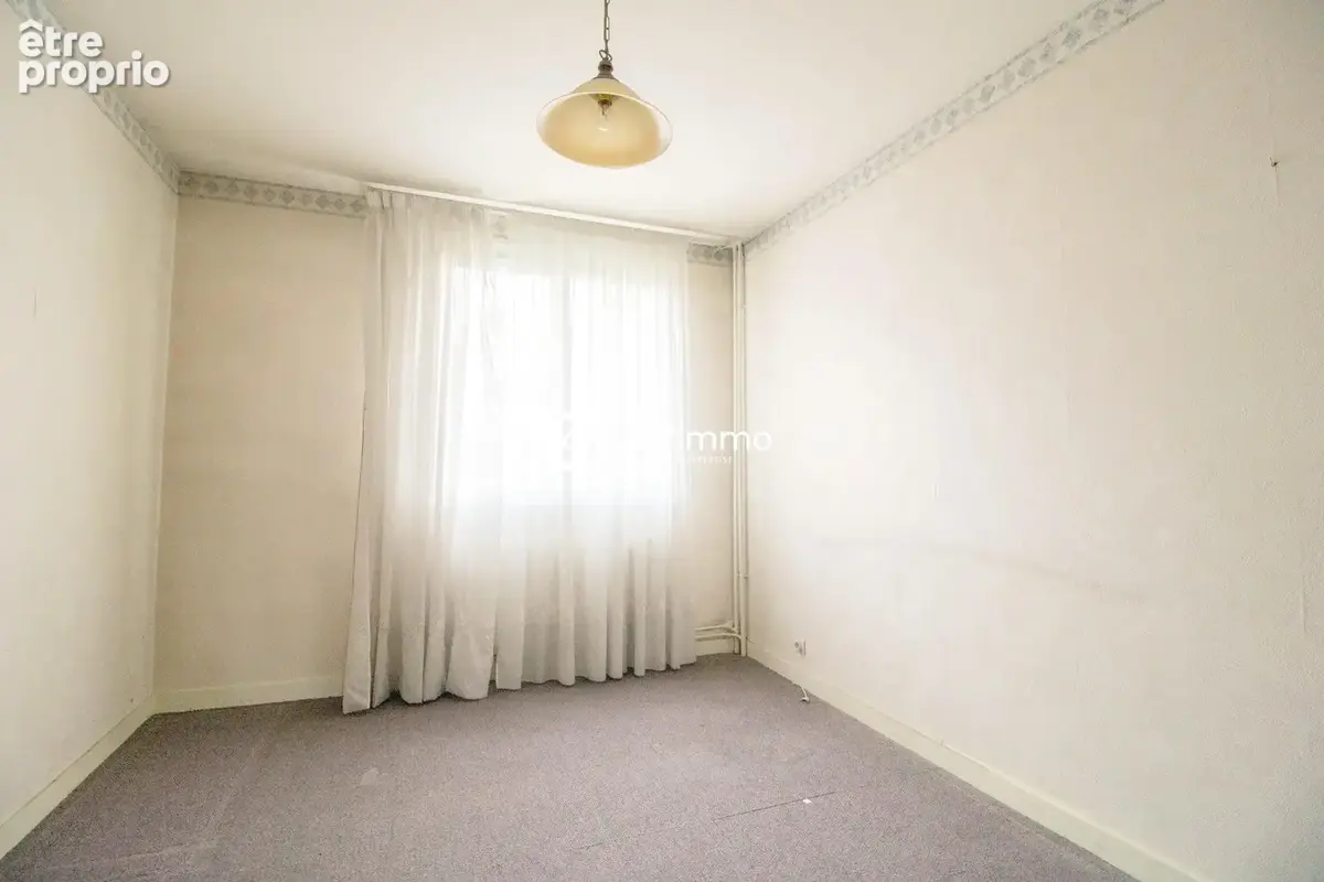 Appartement 4 pièces 87 m² à vendre à Clermont-Ferrand (63100) - photo 9