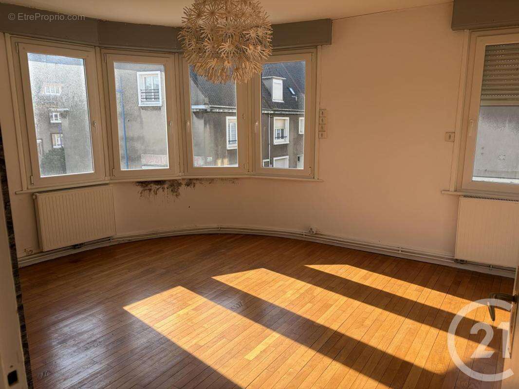 Appartement à LE PORTEL
