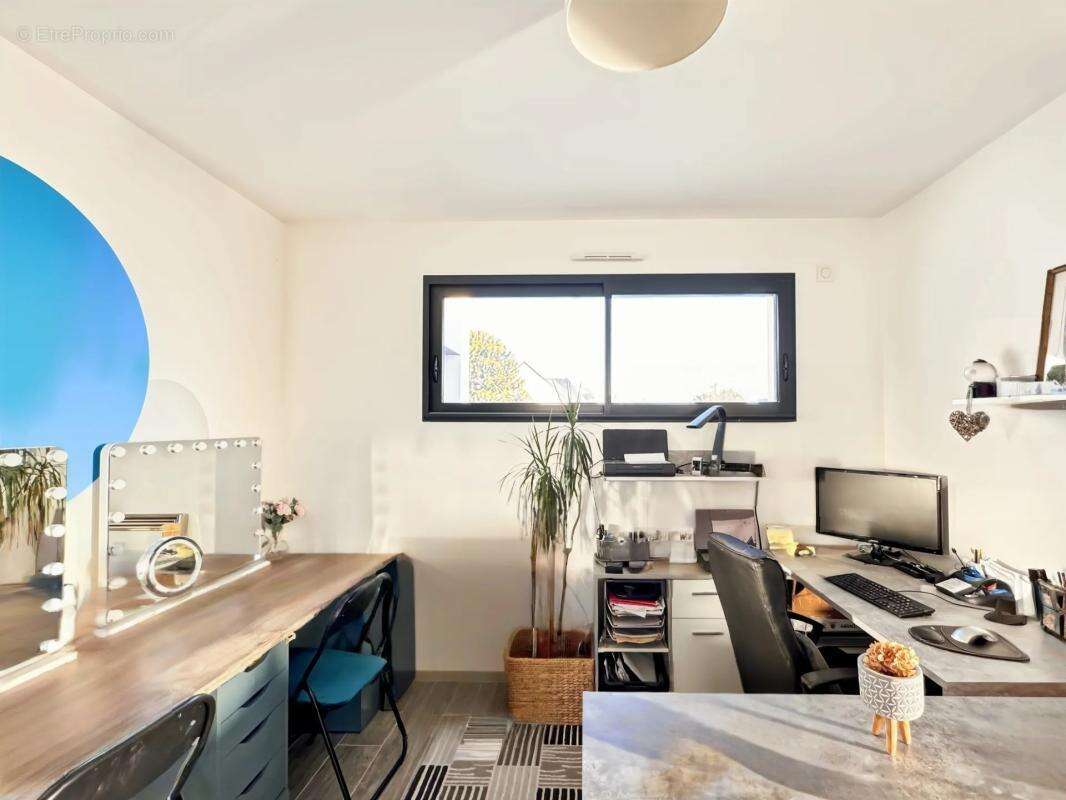 Maison à LES PONTS-DE-CE