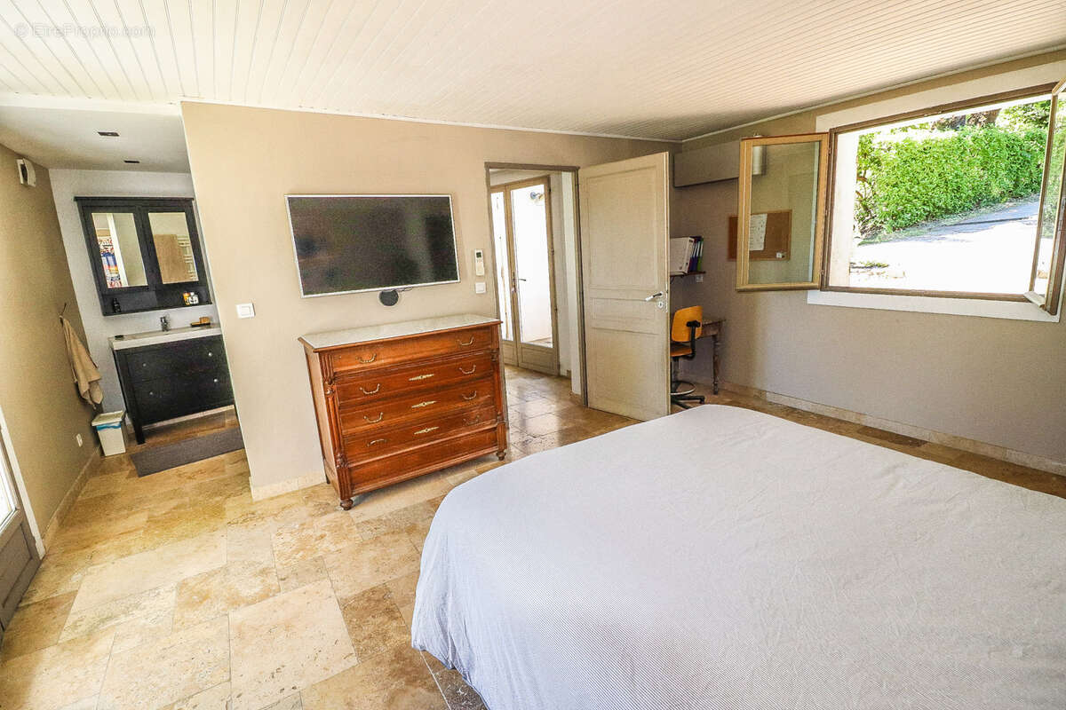 Maison à DRAGUIGNAN