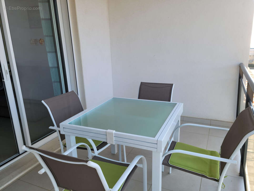 Appartement T3 Dans les Bas de Saint Pierre la Mer - photo 5