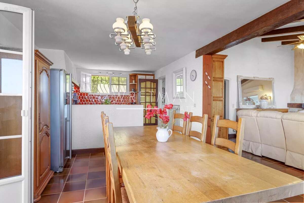 Maison à SAINT-RAPHAEL