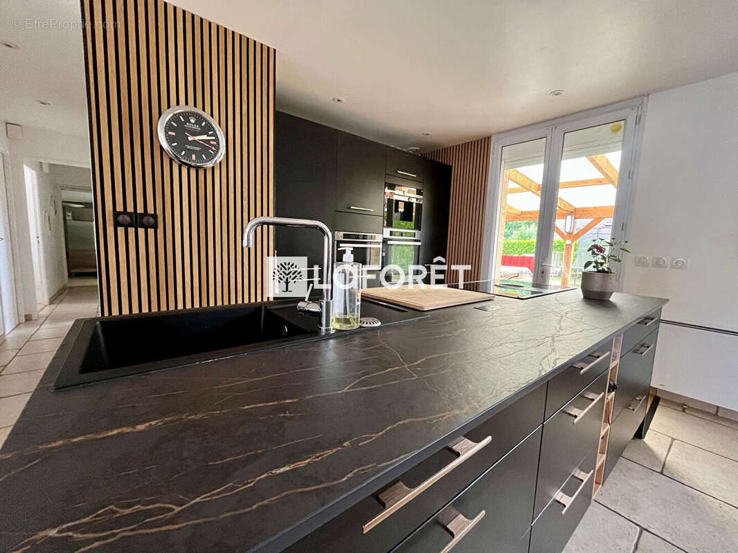 Maison Hondainville 7 pièce(s) 135 m2 - photo 4