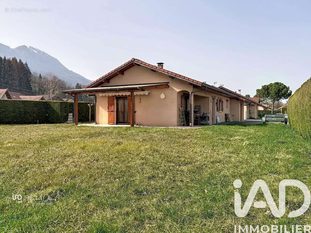 Photo 3 - Maison à BONNEVILLE