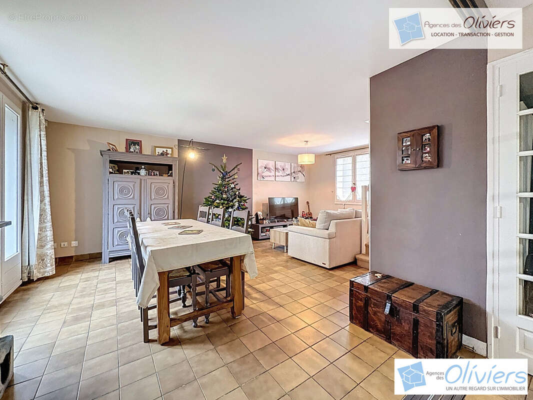 Maison à CHATEAUFORT