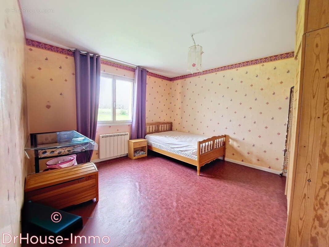 Maison à CREVECOEUR-EN-AUGE