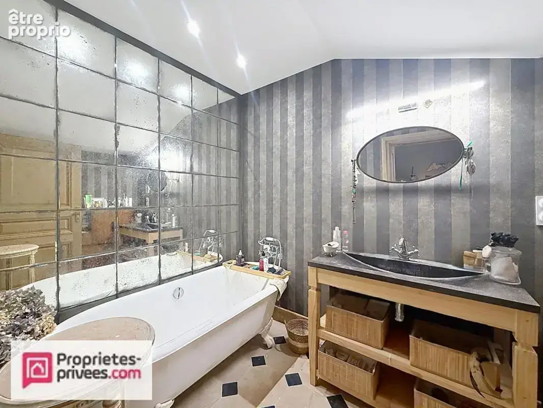 Pont-l'évêque - une adresse confidentielle  en centre ville - photo 14