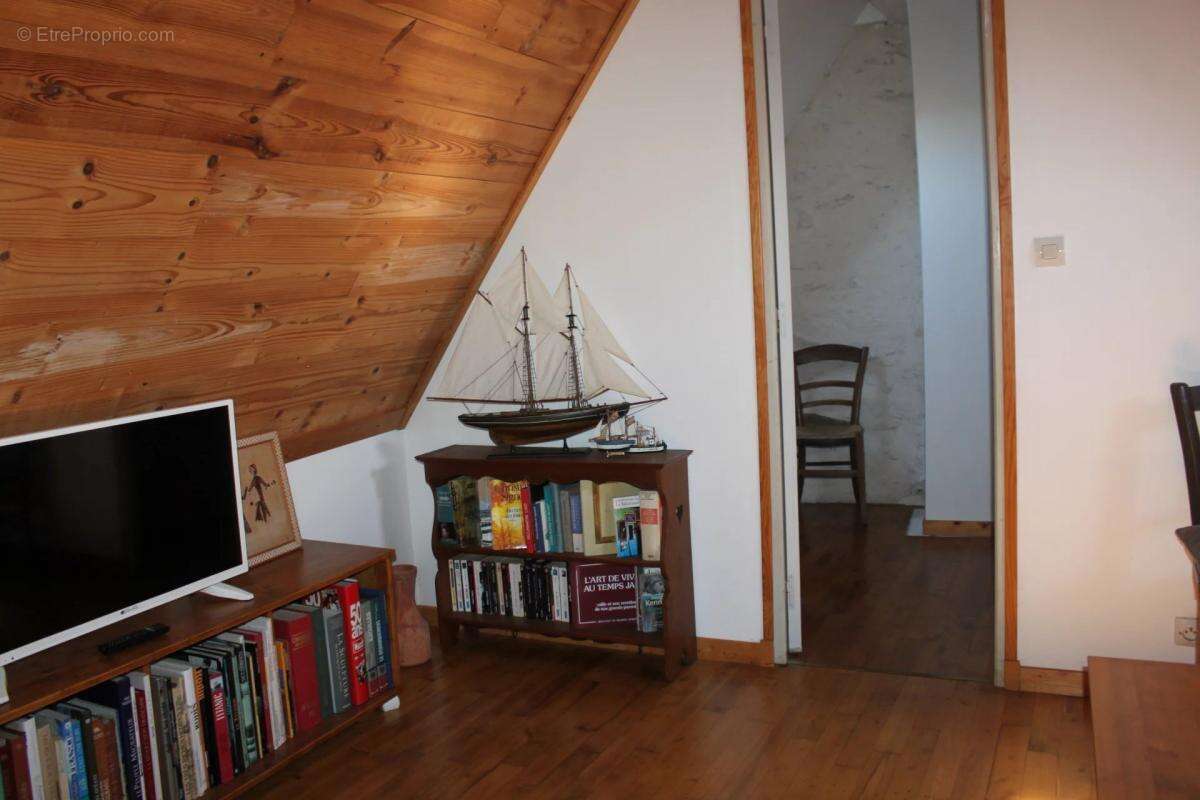 Maison à FONTANES-DU-CAUSSE