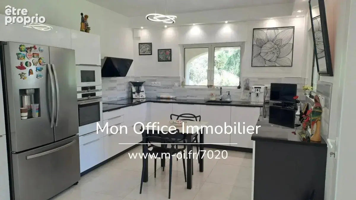 Référence : 7020-VCL - Maison sur 1 hectare avec jardin paysager au Montaiguet - 13590 MEYREUIL - photo 14