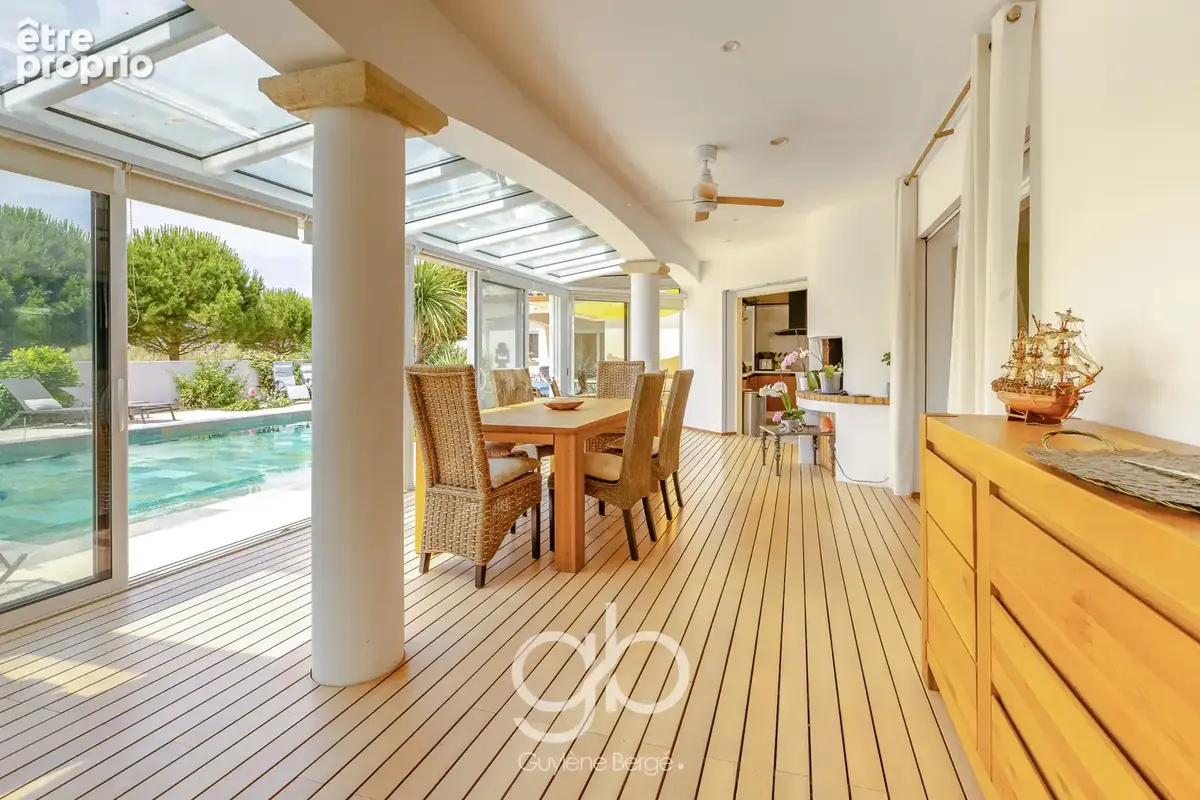 Villa d'exception 230 m2 plain-pied avec piscine & jacuzzi  Lattes - photo 8