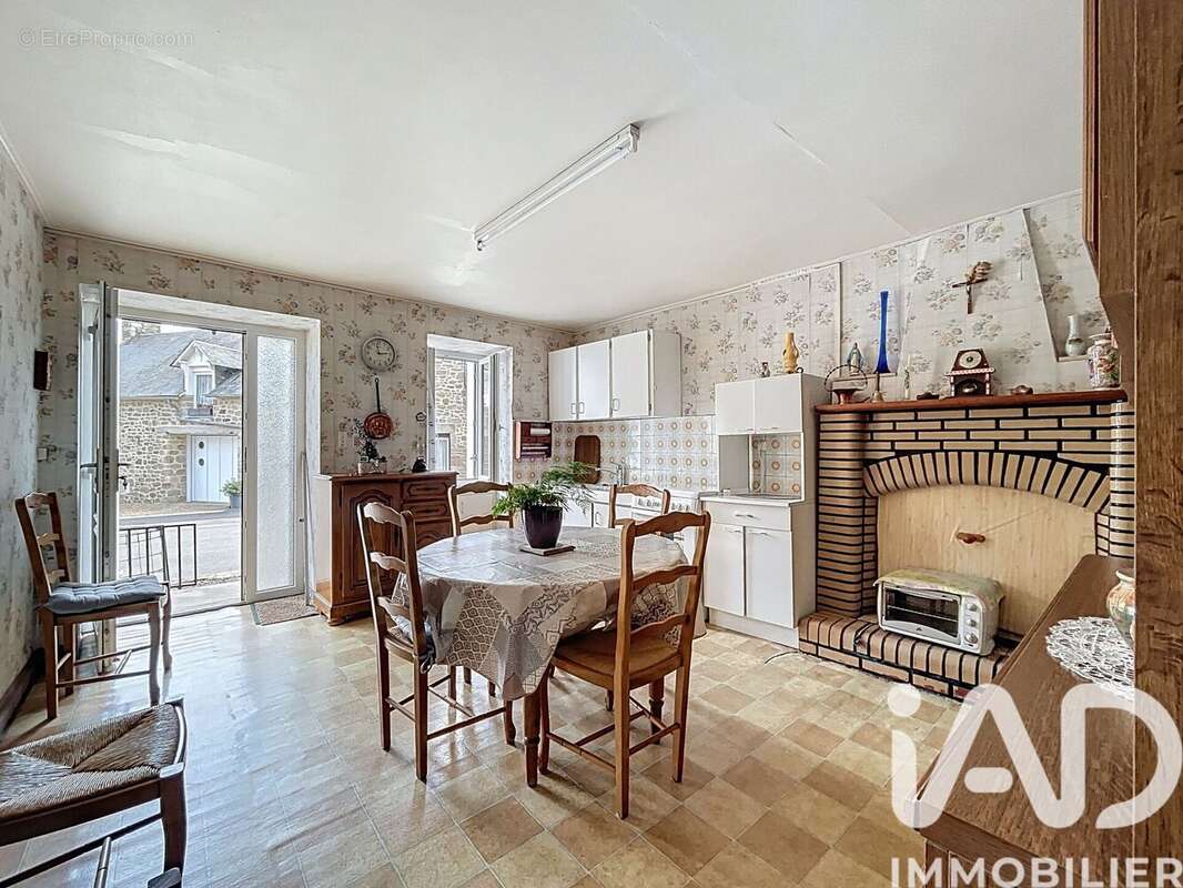 Photo 2 - Maison à ROZ-SUR-COUESNON