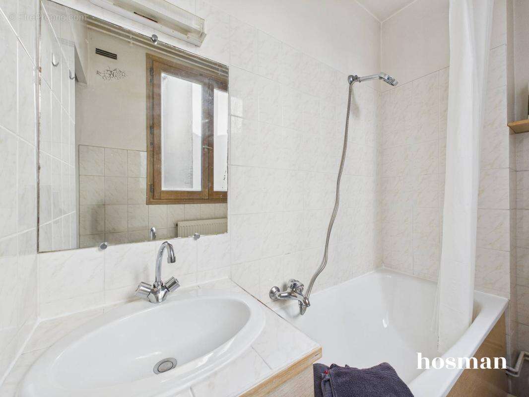 Appartement à PARIS-9E