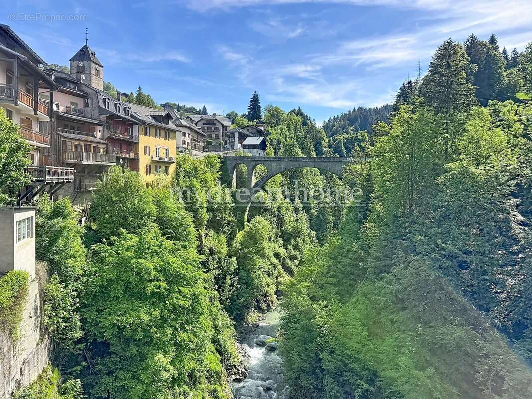 Appartement à FLUMET