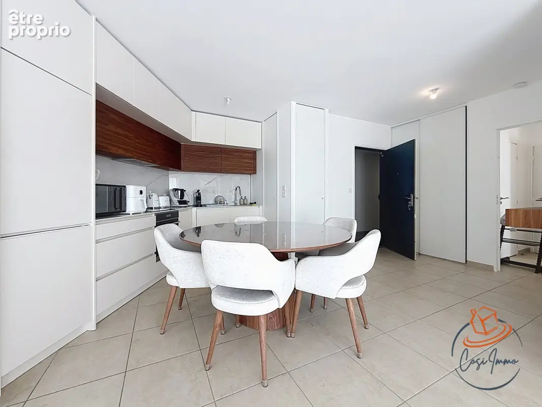 CESSY - Appartement T3 en rez de jardin avec vue mont blanc dégagé équipé d'un garage - photo 6