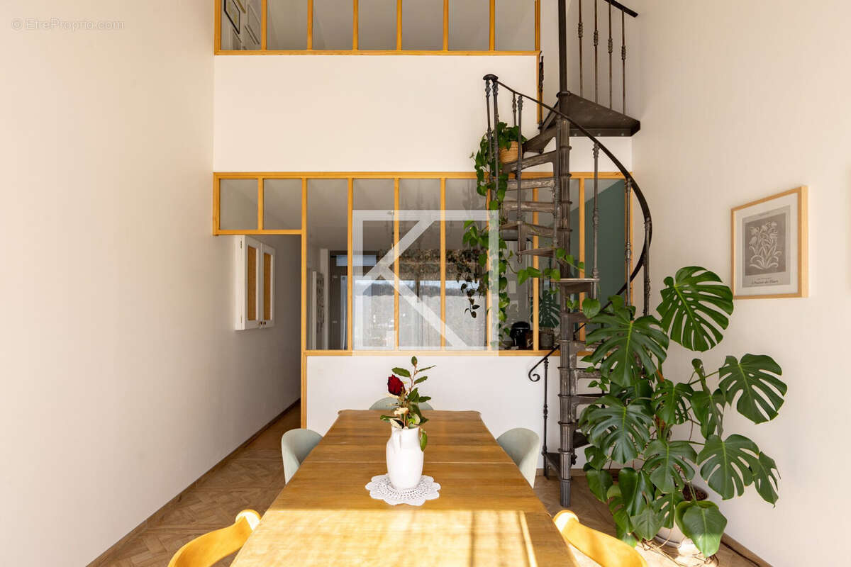 Maison à TUFFE