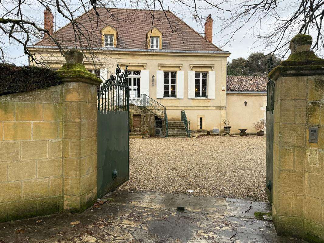 Maison à SAINT-AVIT-SAINT-NAZAIRE