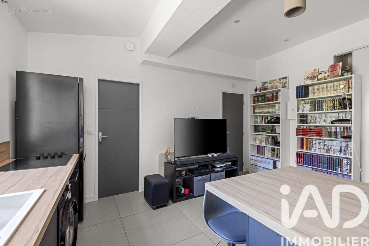 Appartement 20 m² à Marseille-6e  - photo 4