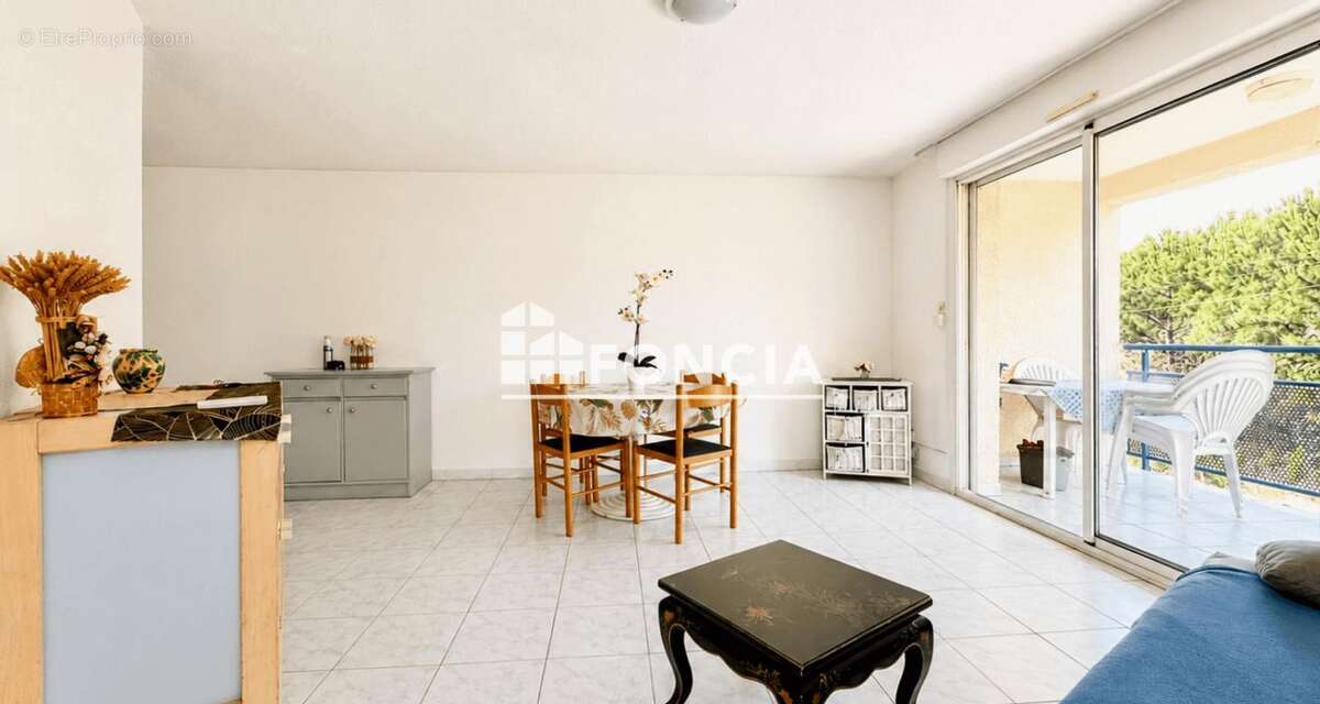 Appartement à VIAS