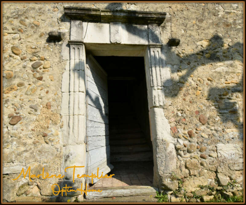 Maison à LAHOURCADE