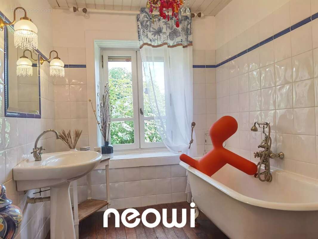 Maison à VEZELS-ROUSSY