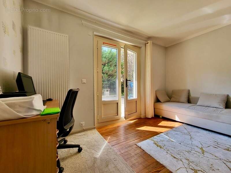 T3 traversant - vue lac - evian les bains (74) - photo 3
