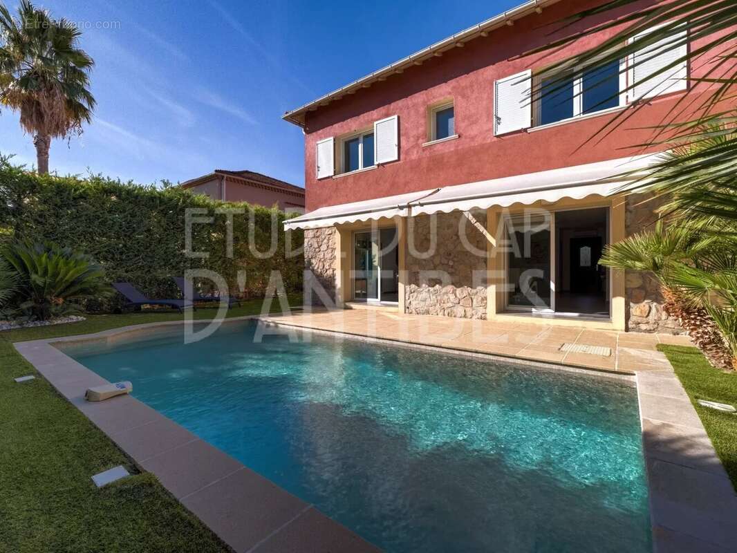 Maison à ANTIBES