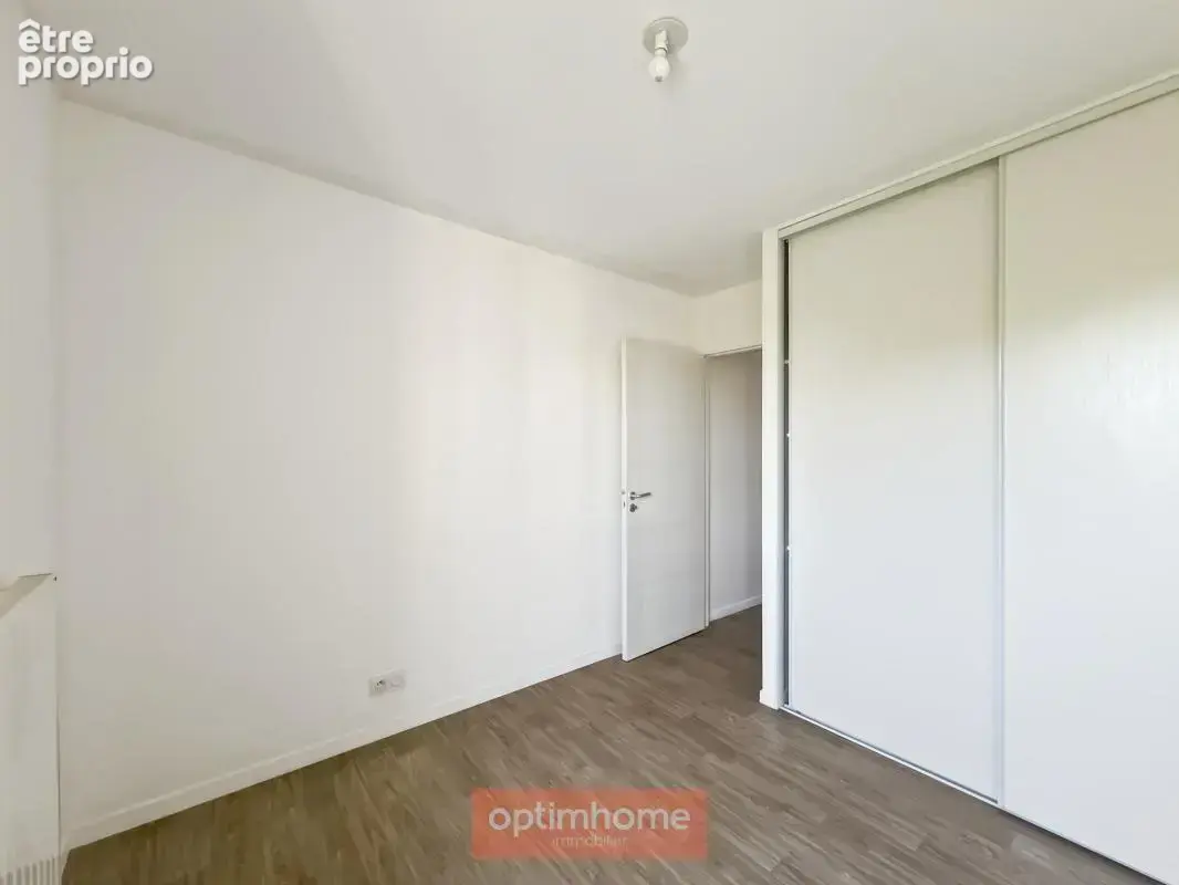 Rennes la courrouze – t3 62 m² – dernier étage – loggia – parking – métro au pied - photo 6