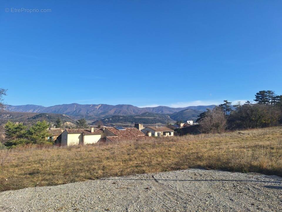 Terrain à AUBIGNOSC