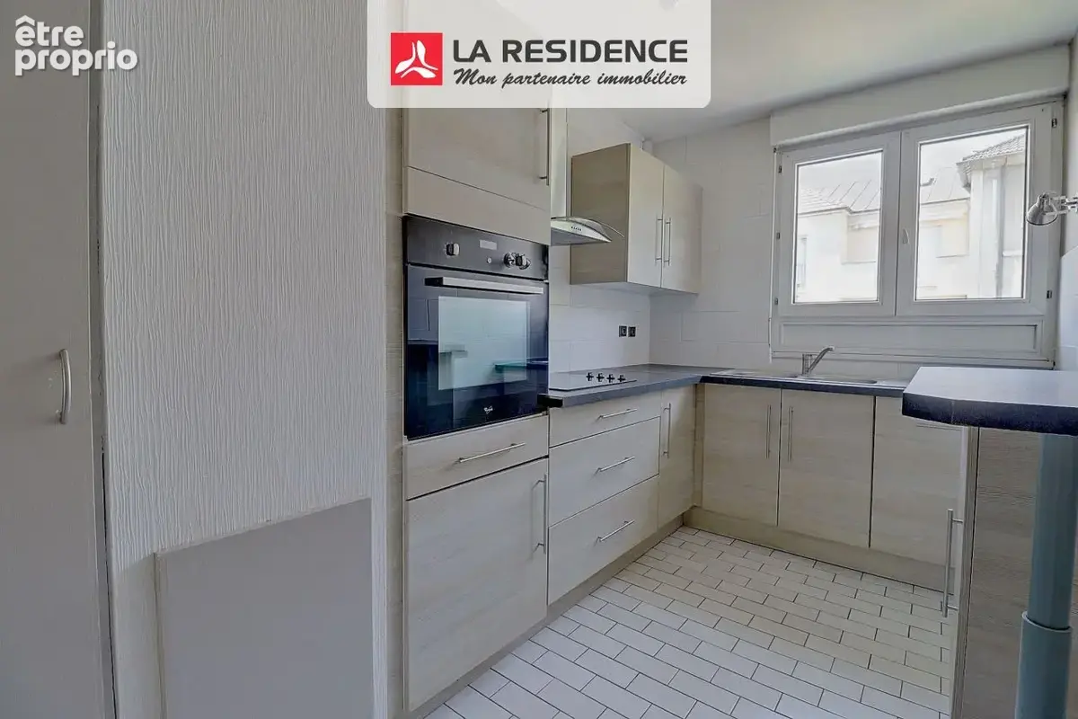 Appartement 84 m² à Poissy  - photo 4